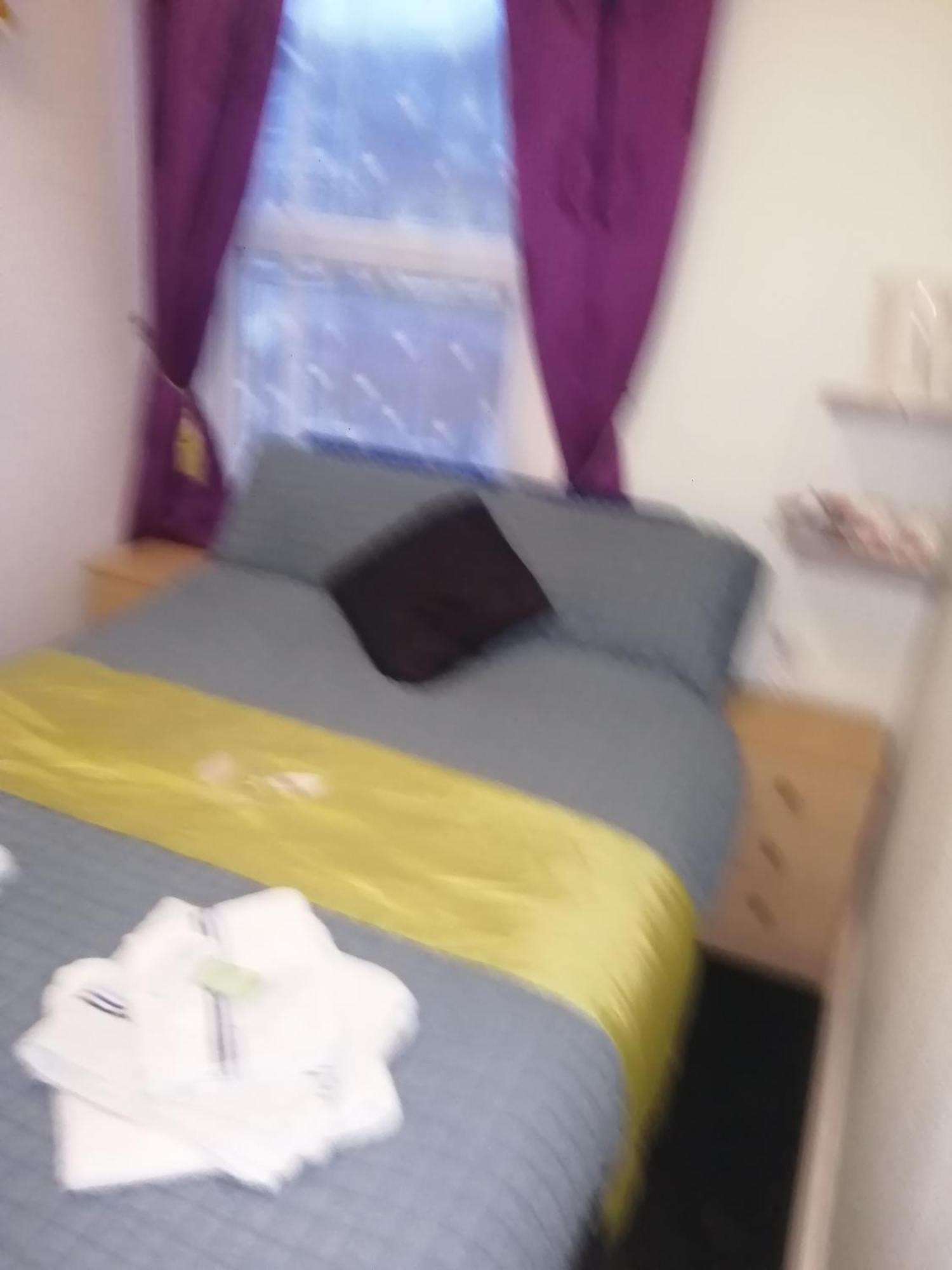 Lyndawn Bed & Breakfast Blackpool